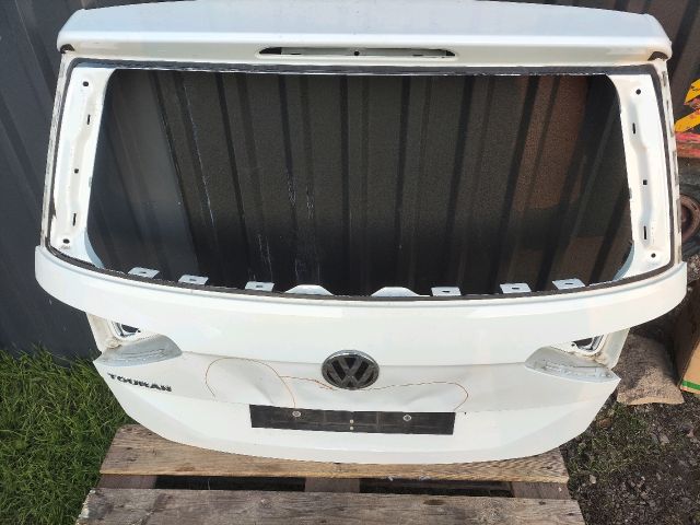 bontott VW TOURAN Csomagtérajtó (Üres lemez)