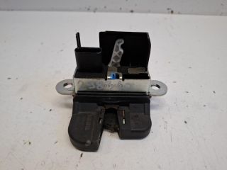 bontott VW TOURAN Csomagtérajtó Zárszerkezet