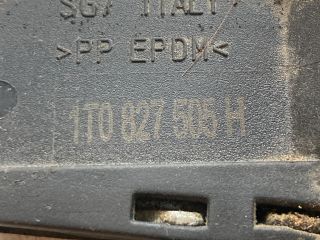 bontott VW TOURAN Csomagtérajtó Zárszerkezet