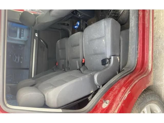 bontott VW TOURAN Csomagtérajtó Zárszerkezet