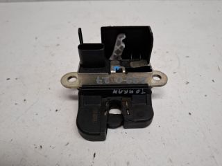 bontott VW TOURAN Csomagtérajtó Zárszerkezet