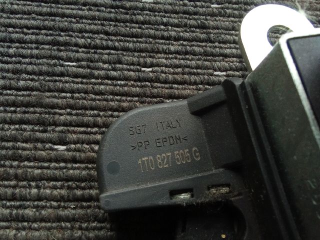 bontott VW TOURAN Csomagtérajtó Zárszerkezet