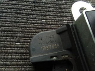 bontott VW TOURAN Csomagtérajtó Zárszerkezet