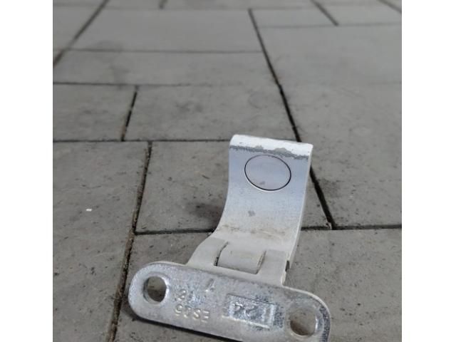 bontott VW TOURAN Csomagtérajtó Zsanér