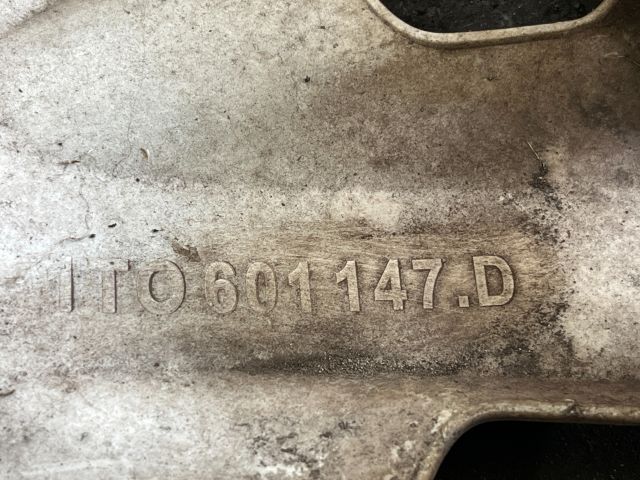 bontott VW TOURAN Dísztárcsa (1 db)