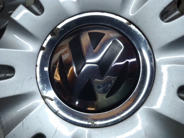 bontott VW TOURAN Dísztárcsa Pár