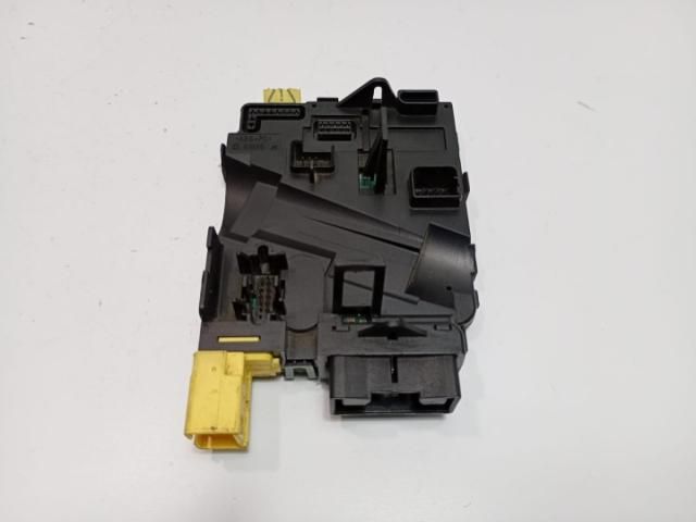 bontott VW TOURAN Elektronika (Magában)