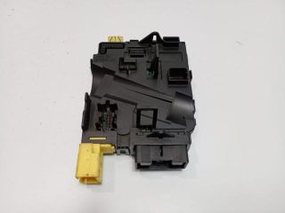 bontott VW TOURAN Elektronika (Magában)