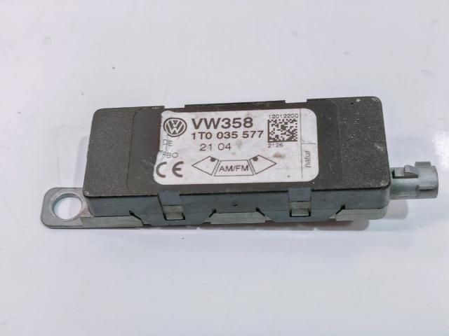 bontott VW TOURAN Elektronika (Magában)