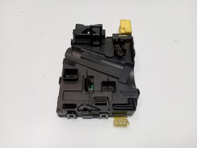 bontott VW TOURAN Elektronika (Magában)