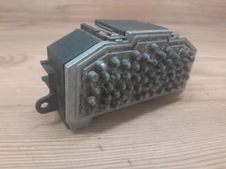 bontott VW TOURAN Előtét Ellenállás Fűtőmotor