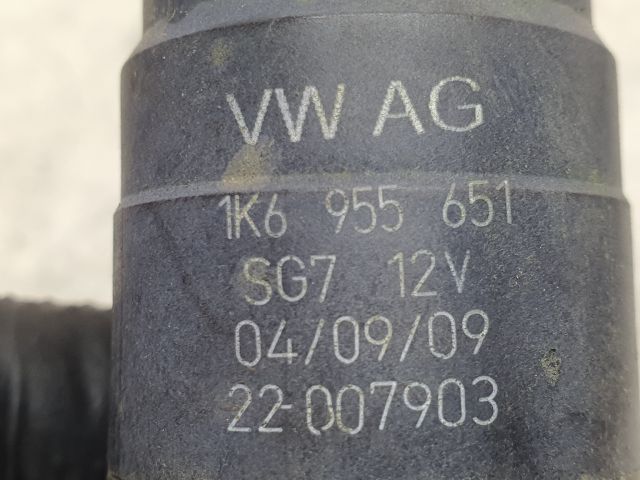 bontott VW TOURAN Első Ablakmosó Szivattyú