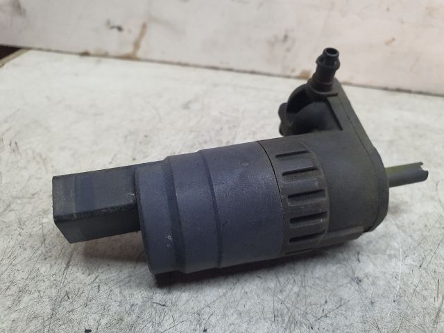 bontott VW TOURAN Első Ablakmosó Szivattyú