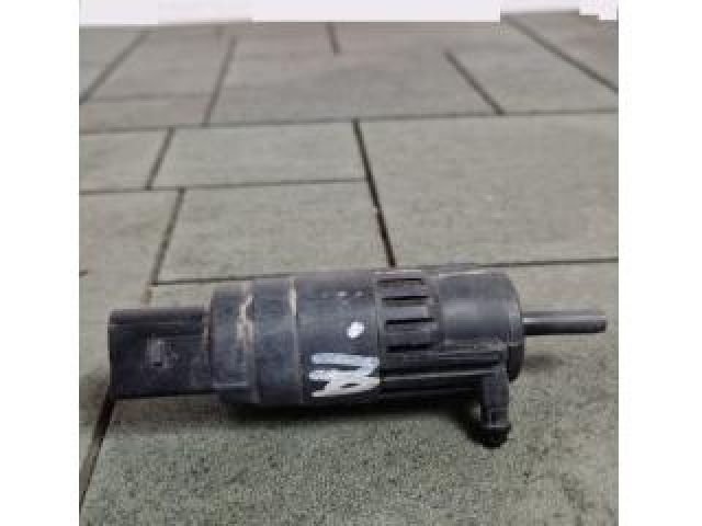 bontott VW TOURAN Első Ablakmosó Szivattyú