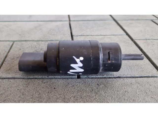 bontott VW TOURAN Első Ablakmosó Szivattyú