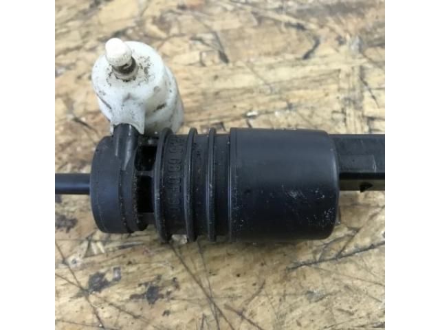 bontott VW TOURAN Első Ablakmosó Szivattyú