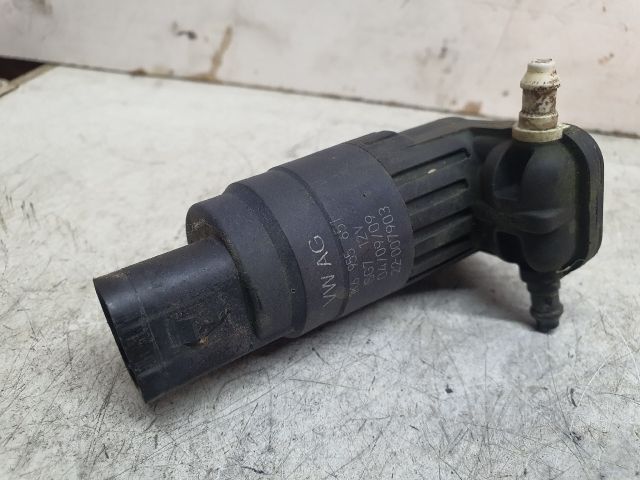 bontott VW TOURAN Első Ablakmosó Szivattyú