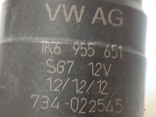 bontott VW TOURAN Első Ablakmosó Szivattyú