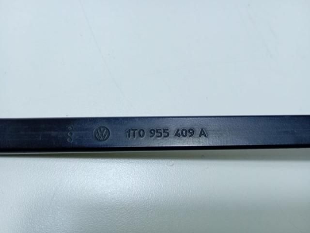 bontott VW TOURAN Első Ablaktörlő Kar