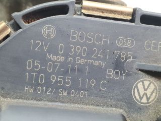 bontott VW TOURAN Első Ablaktörlő Motor