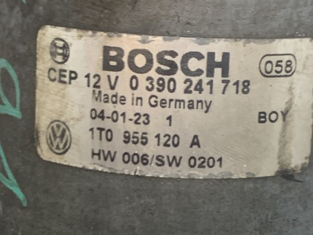 bontott VW TOURAN Első Ablaktörlő Motor