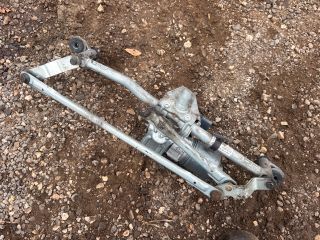 bontott VW TOURAN Első Ablaktörlő Szerkezet Motorral