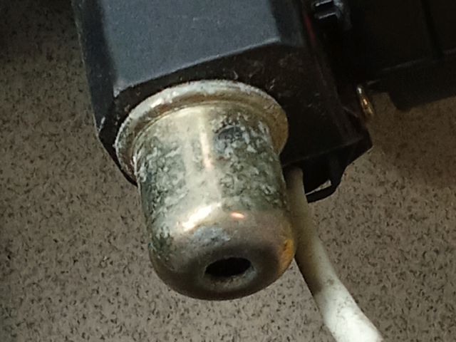 bontott VW TOURAN Első Biztonsági Öv Pár (Feszítővel)