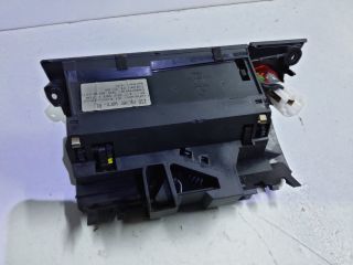 bontott VW TOURAN Első Hamutartó