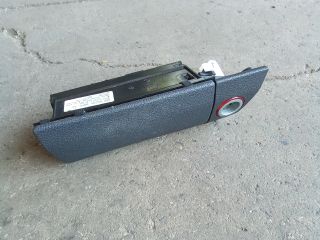 bontott VW TOURAN Első Hamutartó