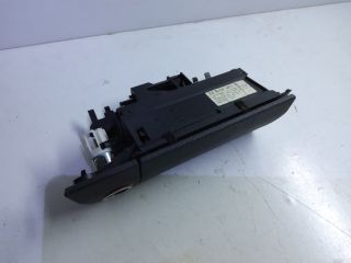 bontott VW TOURAN Első Hamutartó