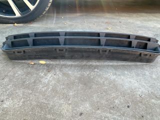 bontott VW TOURAN Első Lökhárító Alsó Középső Díszrács