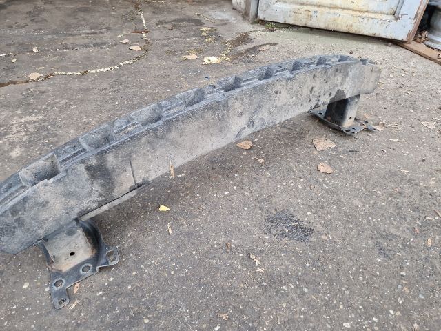 bontott VW TOURAN Első Lökhárító Merevítő (Fém)