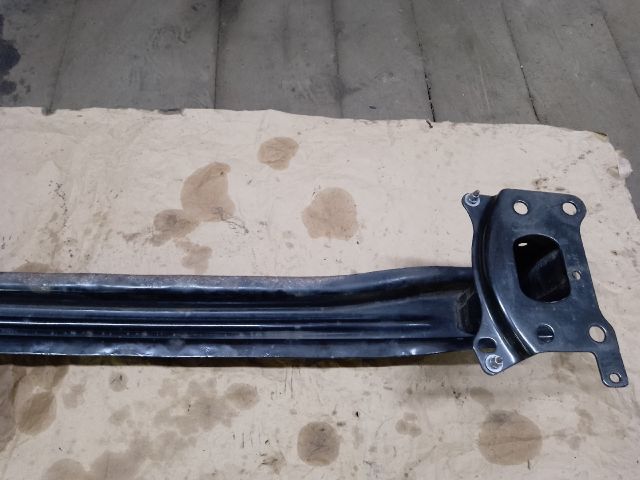 bontott VW TOURAN Első Lökhárító Merevítő (Fém)