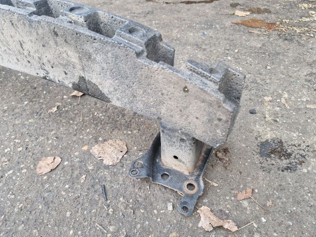 bontott VW TOURAN Első Lökhárító Merevítő (Fém)