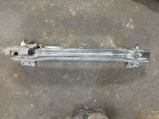 bontott VW TOURAN Első Lökhárító Merevítő (Fém)