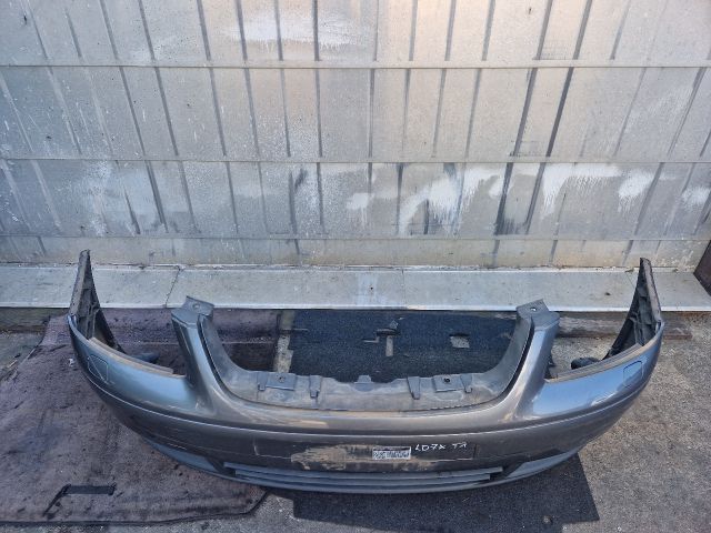 bontott VW TOURAN Első Lökhárító (Részeivel)