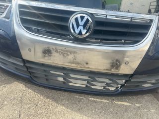 bontott VW TOURAN Első Lökhárító (Részeivel)