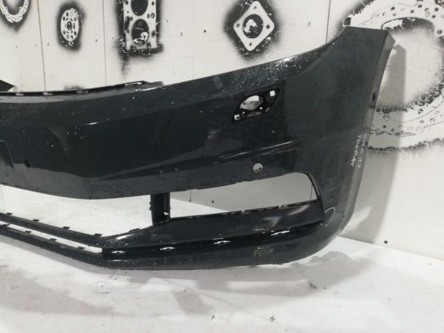 bontott VW TOURAN Első Lökhárító (Üresen)