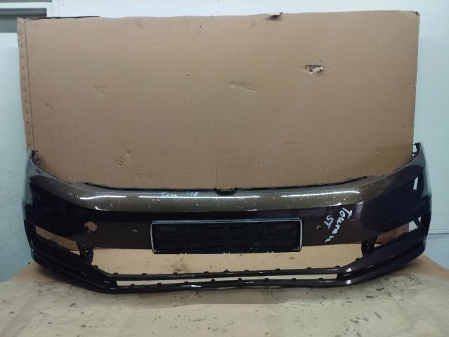 bontott VW TOURAN Első Lökhárító (Üresen)