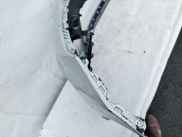 bontott VW TOURAN Első Lökhárító (Üresen)