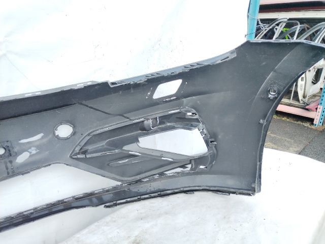 bontott VW TOURAN Első Lökhárító (Üresen)