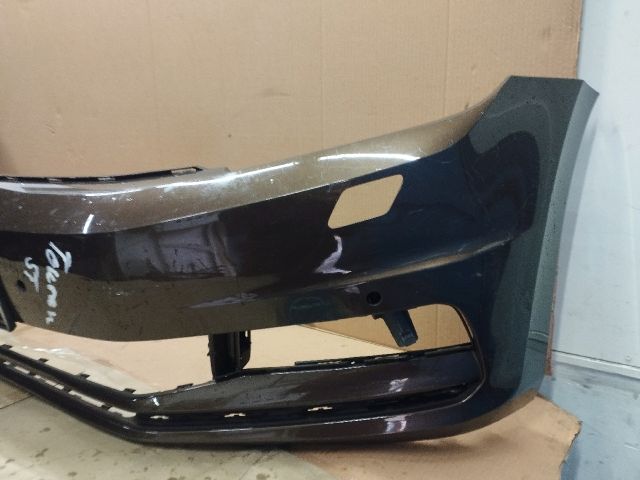 bontott VW TOURAN Első Lökhárító (Üresen)