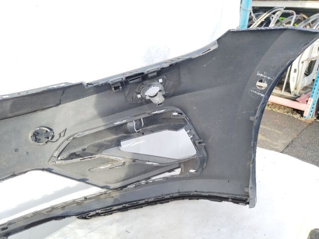 bontott VW TOURAN Első Lökhárító (Üresen)