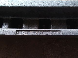 bontott VW TOURAN Első Lökhárító Ütközés Elnyelő Hab