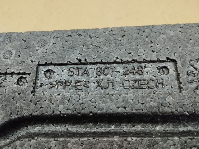 bontott VW TOURAN Első Lökhárító Ütközés Elnyelő Hab