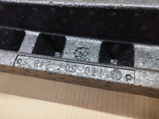 bontott VW TOURAN Első Lökhárító Ütközés Elnyelő Hab