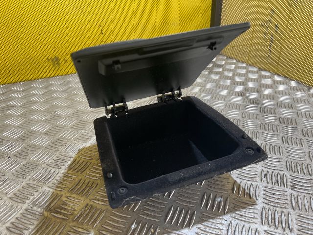 bontott VW TOURAN Első Tároló Rekesz