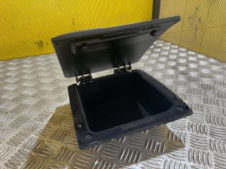 bontott VW TOURAN Első Tároló Rekesz