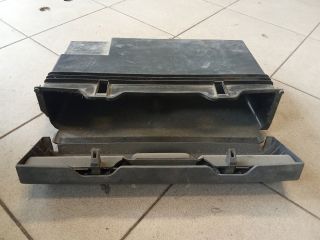 bontott VW TOURAN Első Tároló Rekesz