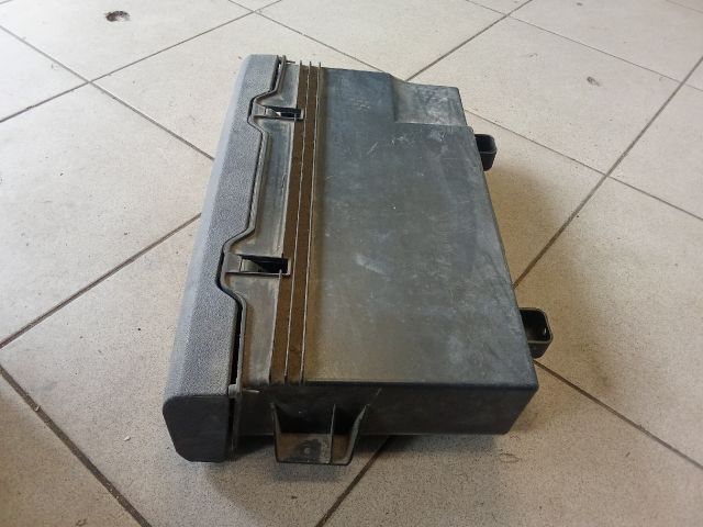 bontott VW TOURAN Első Tároló Rekesz